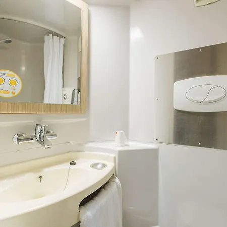 Premiere Classe Creil - Saint Paul Hotel *