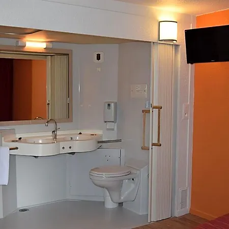Premiere Classe Creil - Saint Paul Hotel *