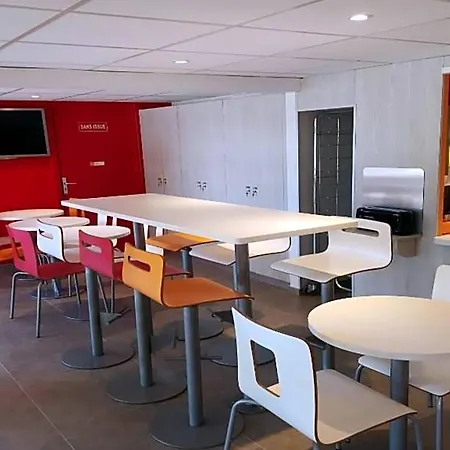 Hotel Premiere Classe Creil - Saint Paul Villers-Saint-Paul