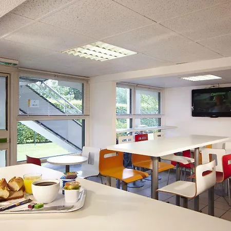 Hotel Premiere Classe Creil - Saint Paul