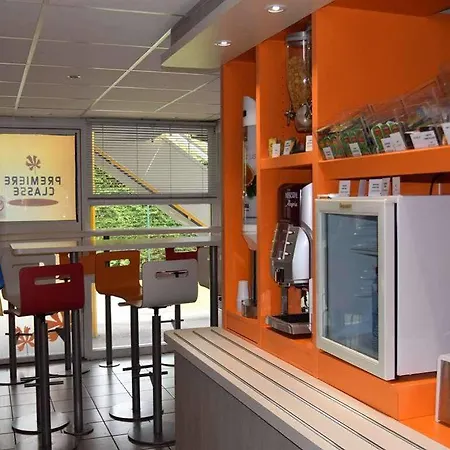 Premiere Classe Creil - Saint Paul Hotel