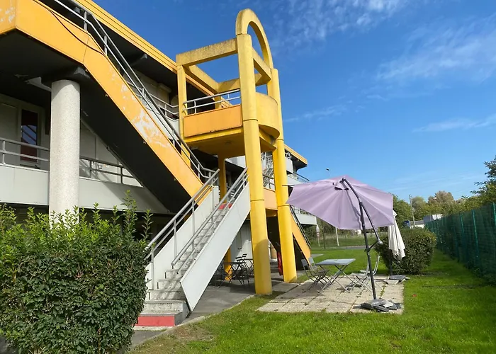 Premiere Classe Creil - Saint Paul Hotel