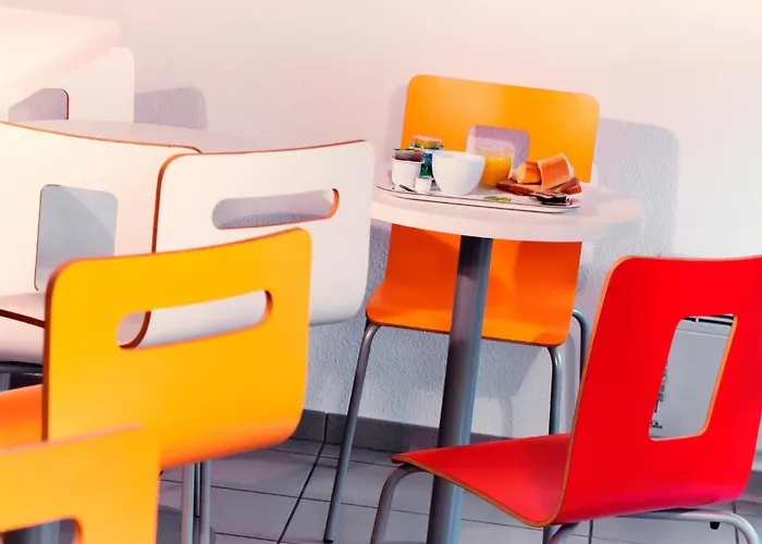 Premiere Classe Creil - Saint Paul Hotel